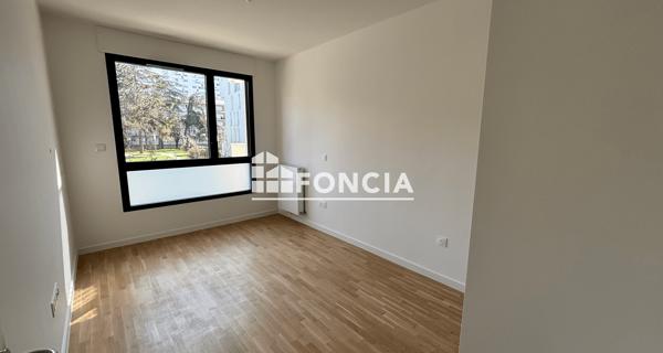 Location Appartement 4 pièces 92.82 m² - Bagnolet 93170