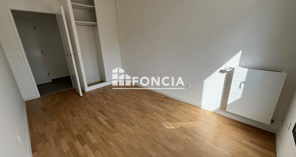 Location Appartement 4 pièces 92.82 m² - Bagnolet 93170