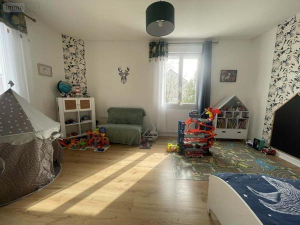 Maison à vendre à Saumur dans le Maine-et-Loire (49400), ref : 49075-813