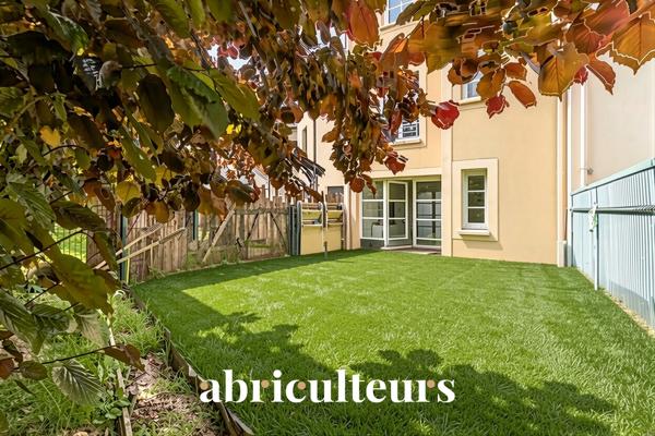 Maison familiale 87,95 m² 4 pièces Les Clayes-sous-Bois Quartier Ouest