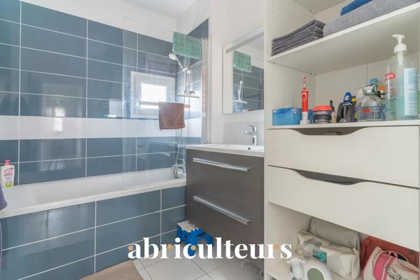Maison familiale 87,95 m² 4 pièces Les Clayes-sous-Bois Quartier Ouest