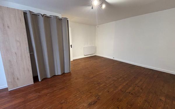 Maison à louer    2 pièces • 44,78 m2 Croutelle