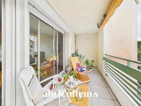 T3 TRAVERSANT 74 m² MARSEILLE 8ème PRADO | Volumes & Vue Dégagée