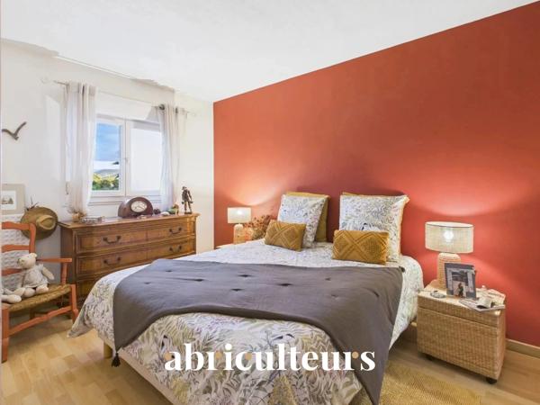 T3 TRAVERSANT 74 m² MARSEILLE 8ème PRADO | Volumes & Vue Dégagée