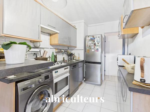 T3 TRAVERSANT 74 m² MARSEILLE 8ème PRADO | Volumes & Vue Dégagée
