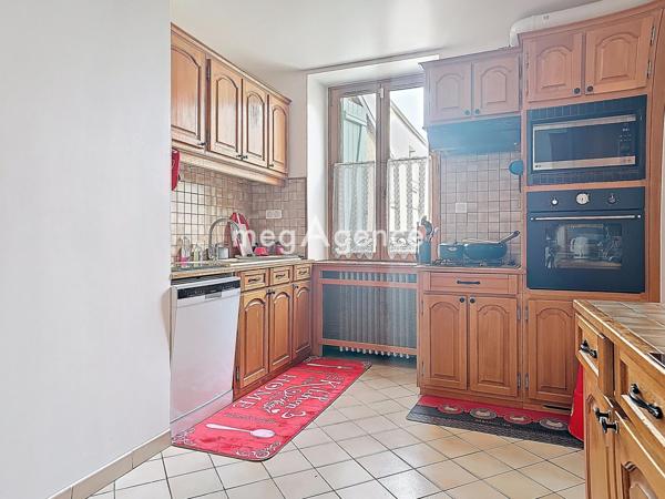 Maison à BOUAFLE, 78410 - 6 pièces 128m²