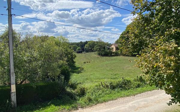 Maison à vendre    4 pièces •  Saint-Léonard-de-Noblat