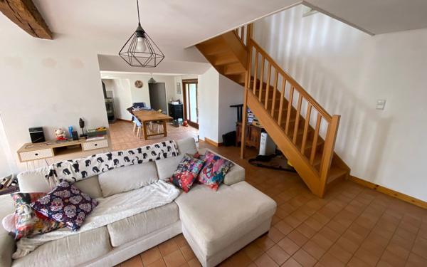 Maison à vendre    4 pièces •  Saint-Léonard-de-Noblat