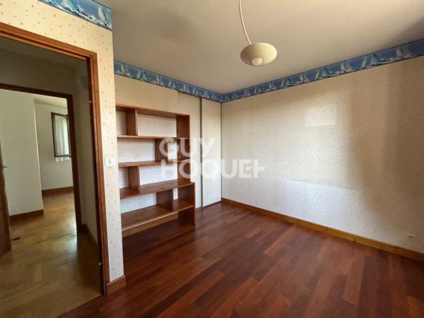 Quartier calme et prisé , villa familiale état exceptionnel