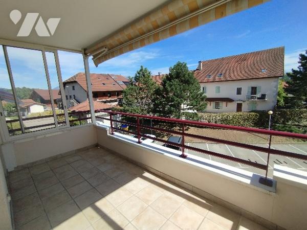 Appartement 3 pièces 64m², stationnement privatif
