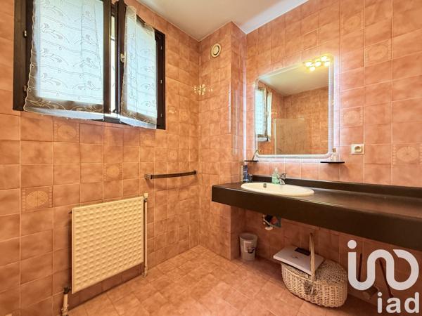 Apartment for sale 5 rooms 101 m² Échirolles