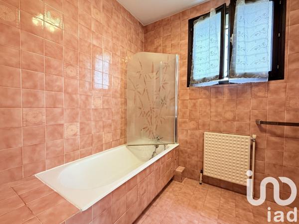 Apartment for sale 5 rooms 101 m² Échirolles