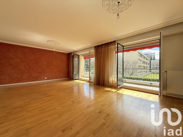 Apartment for sale 5 rooms 101 m² Échirolles