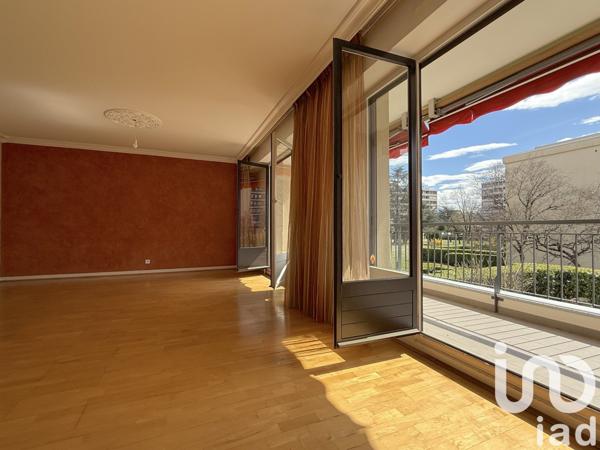 Apartment for sale 5 rooms 101 m² Échirolles