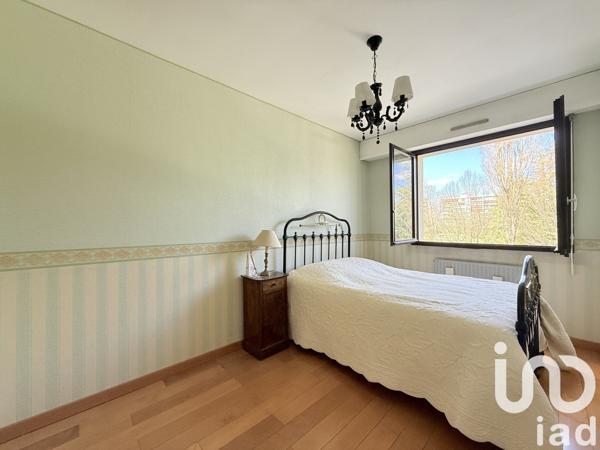 Apartment for sale 5 rooms 101 m² Échirolles