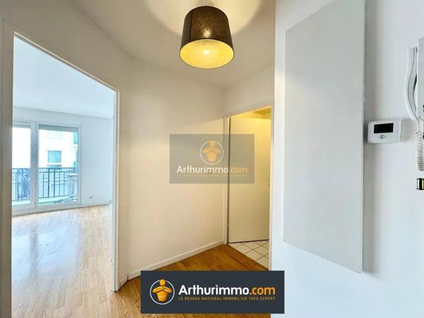 Vente                                                      Appartement
                        
                     2 pièces                      49 m2                     à Bussy-Saint-Georges