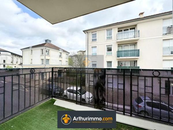 Vente                                                      Appartement
                        
                     2 pièces                      49 m2                     à Bussy-Saint-Georges