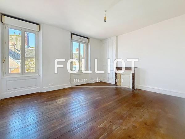 Appartement 2 pièces à vendre - Centre-ville de Granville