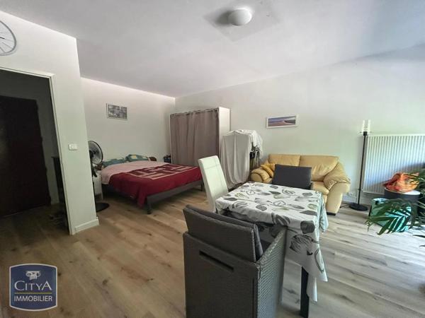 Appartement à louer 1 pièce 34.83m² Brive-la-Gaillarde (19100)