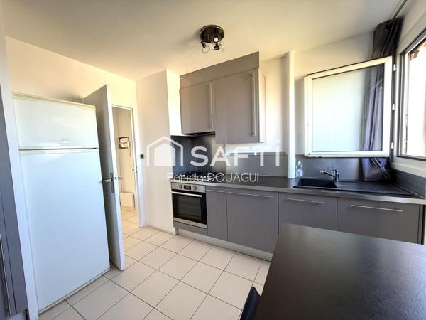 T3 lumineux - traversant avec vue panoramique - grand balcon