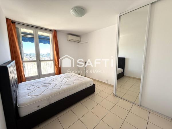 T3 lumineux - traversant avec vue panoramique - grand balcon