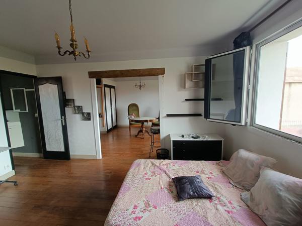 Maison 6 pièces - 245 m²