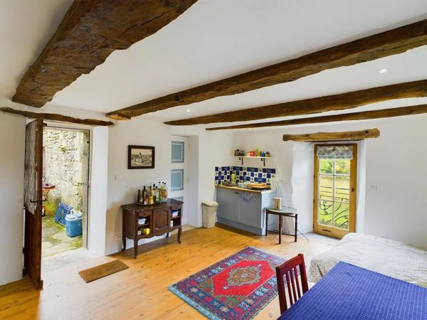 Ensemble de caractère avec gîtes et terres – Tarn-et-Garonne