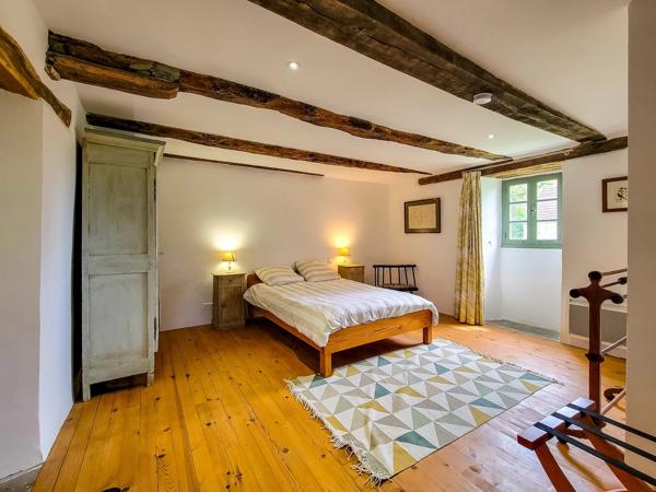Ensemble de caractère avec gîtes et terres – Tarn-et-Garonne