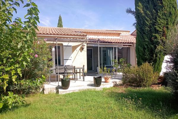 Maison
         4 pièces
        - 92 m² Exclusivité 285 000 € *