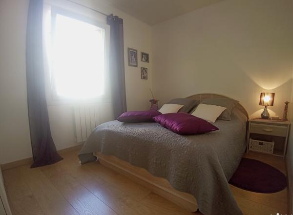 Maison
         4 pièces
        - 92 m² Exclusivité 285 000 € *