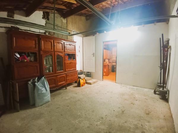 Maison
         4 pièces
        - 92 m² Exclusivité 285 000 € *
