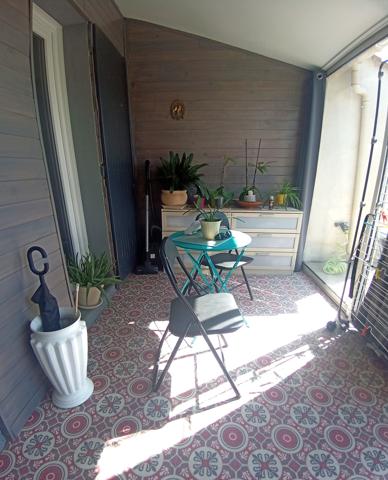Maison
         4 pièces
        - 92 m² Exclusivité 285 000 € *