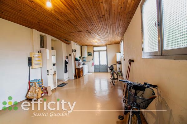 Maison
         4 pièces
        - 80 m² 209 700 €*
