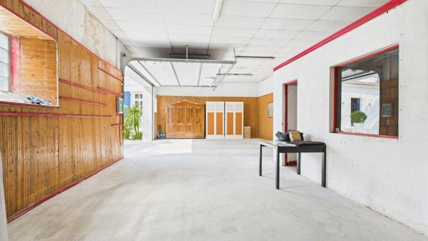 Maison 310M2, 4 chambres, Dépendances 220M2, parc aboré, piscine