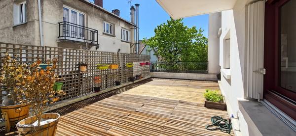 APPARTEMENT DE 3 PIECES AVEC 38m2 d'espaces extérieurs