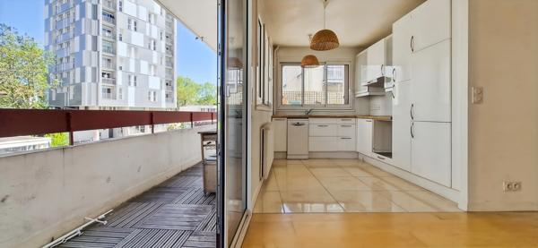 APPARTEMENT DE 3 PIECES AVEC 38m2 d'espaces extérieurs