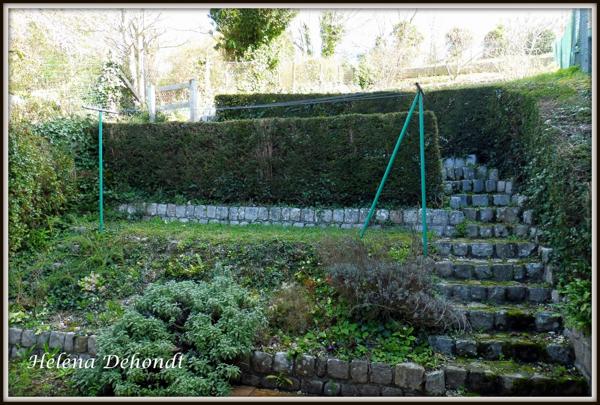 En vente cette maison mitoyenne en bord de mer.