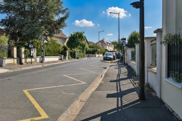 Appartement d'exception à vendre 5 pièces ANTONY (92) - Garage 2 places de parking