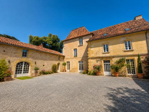 Chateau à vendre à Saint-Germain-et-Mons (24520) - Dordogne