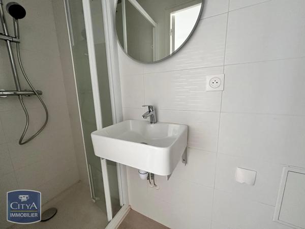 Appartement à louer 3 pièces 48.67m² Viels-Maisons (02540)