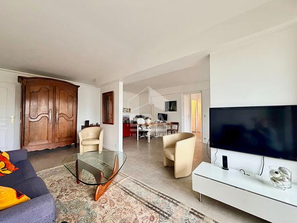 Meudon Bellevue - Appartement 3 pièces de 77,56 m² avec balcon et vue dégagée