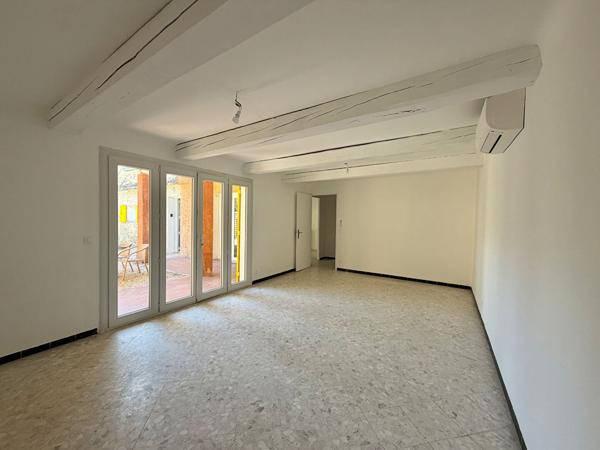 SAINT REMY DE PROVENCE - MAISON INDIVIDUELLE - 3 CHAMBRES - JARDIN - GARAGE 20 m²