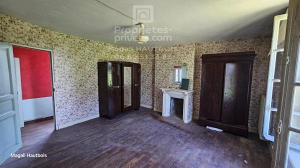 Maison en pierre et dépendances à rénover Le Val Saint Père 6 pièce(s) 142 m2