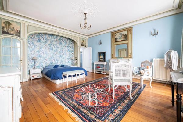 Saint-Maur-des-Fossés, Maison 6 Chambres -  364 m² à vendre