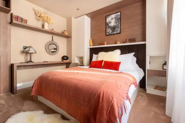 A LOUER : T2 à LILLE • Opera • 2 500 € CC • Réf. L8554