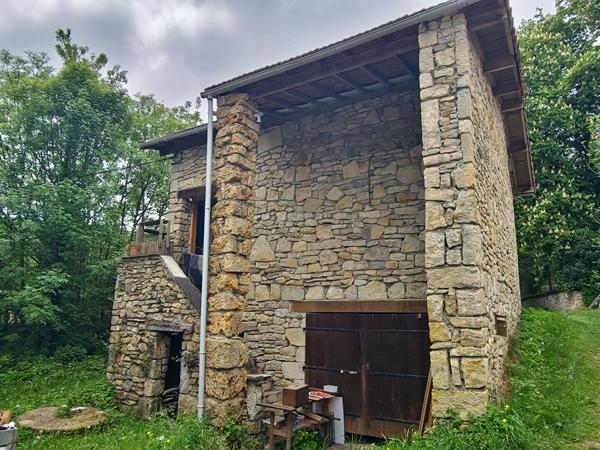 Moulin dans un hameau proche de Caylus Caylus