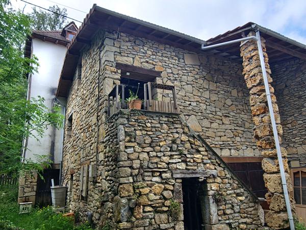 Moulin dans un hameau proche de Caylus Caylus