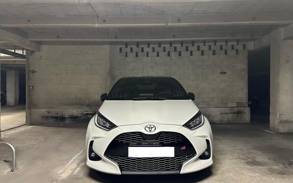 Stationnement à louer    Paris 16