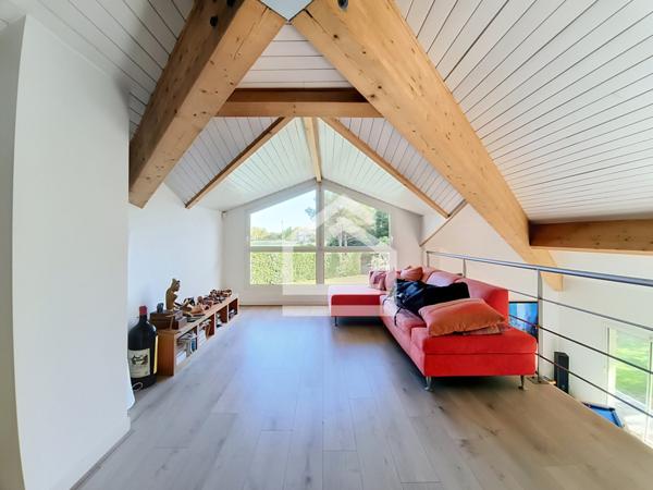 Maison 5 pièce(s) 3 chambre(s) 157 m²