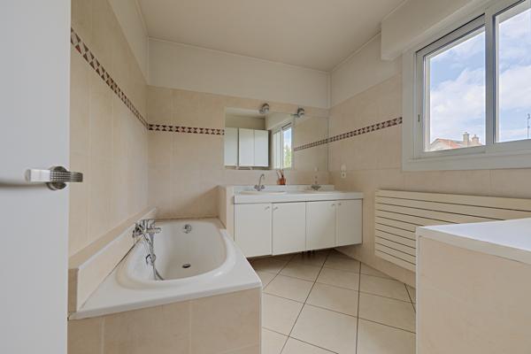 Maison 9 pièces - 224 m² Exclusivité
